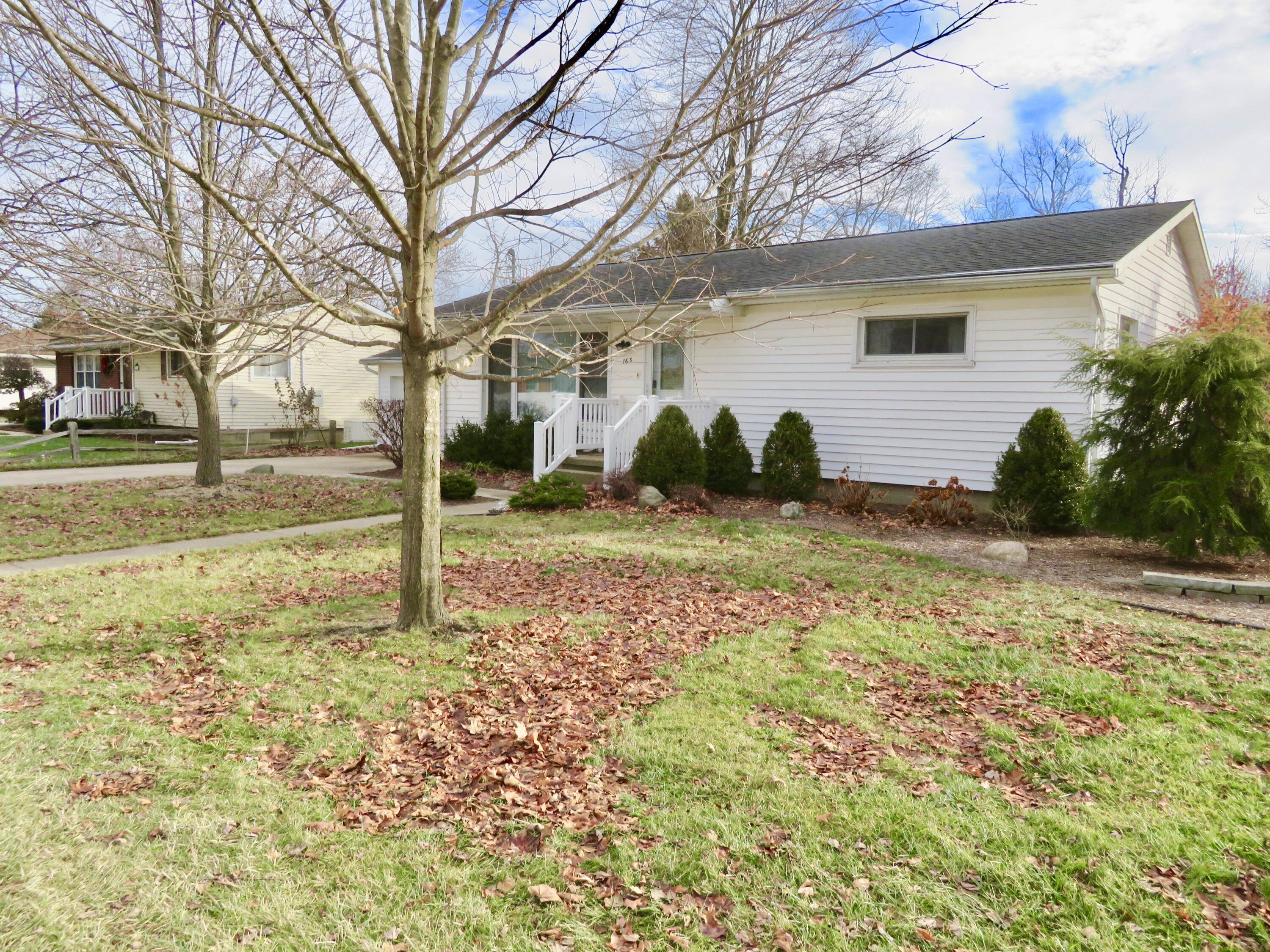 163 Rose Street Britton, MI 49229 - Photo 2 of 22 fullsizeoutput_142