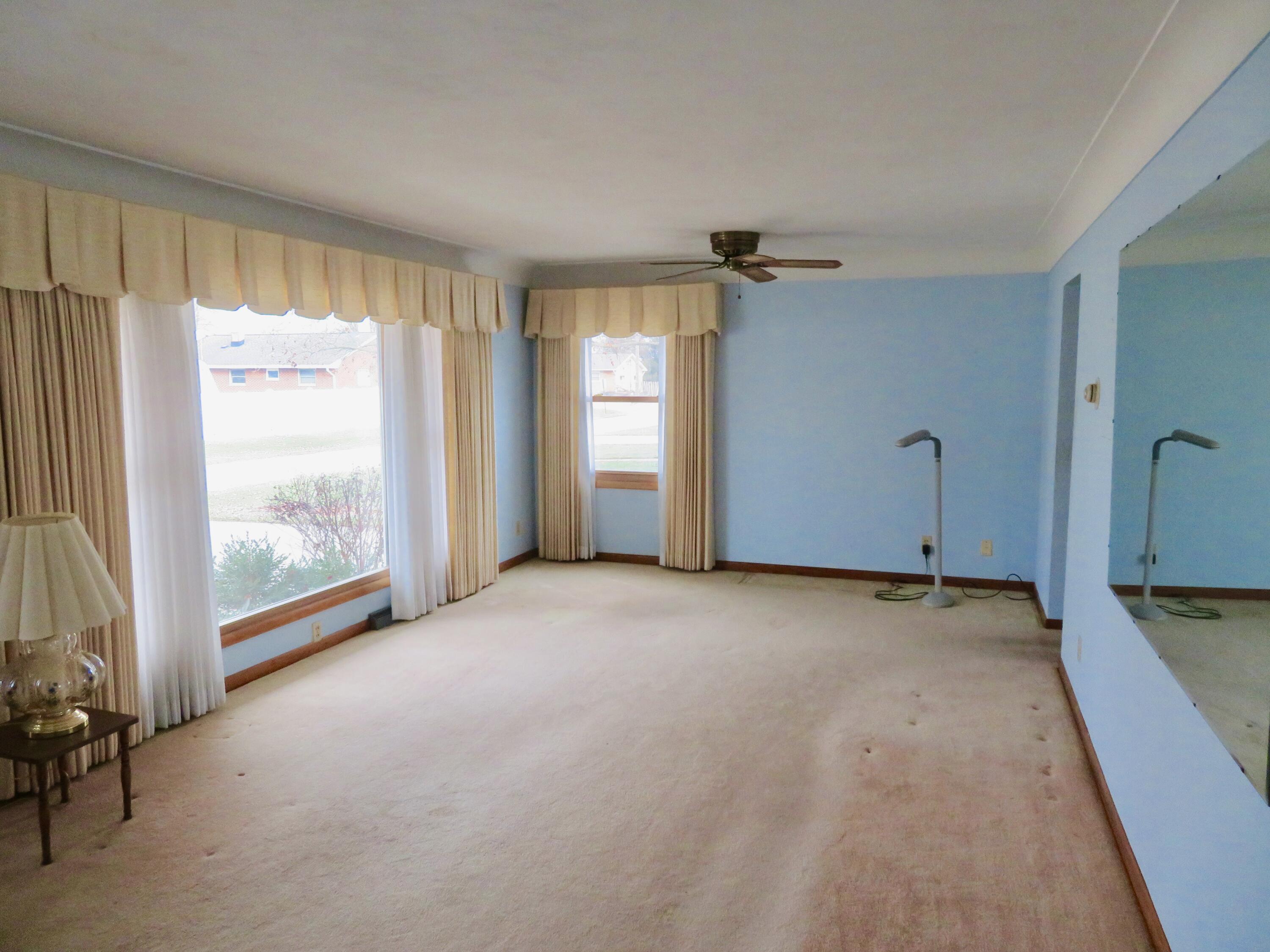 163 Rose Street Britton, MI 49229 - Photo 8 of 22 fullsizeoutput_147