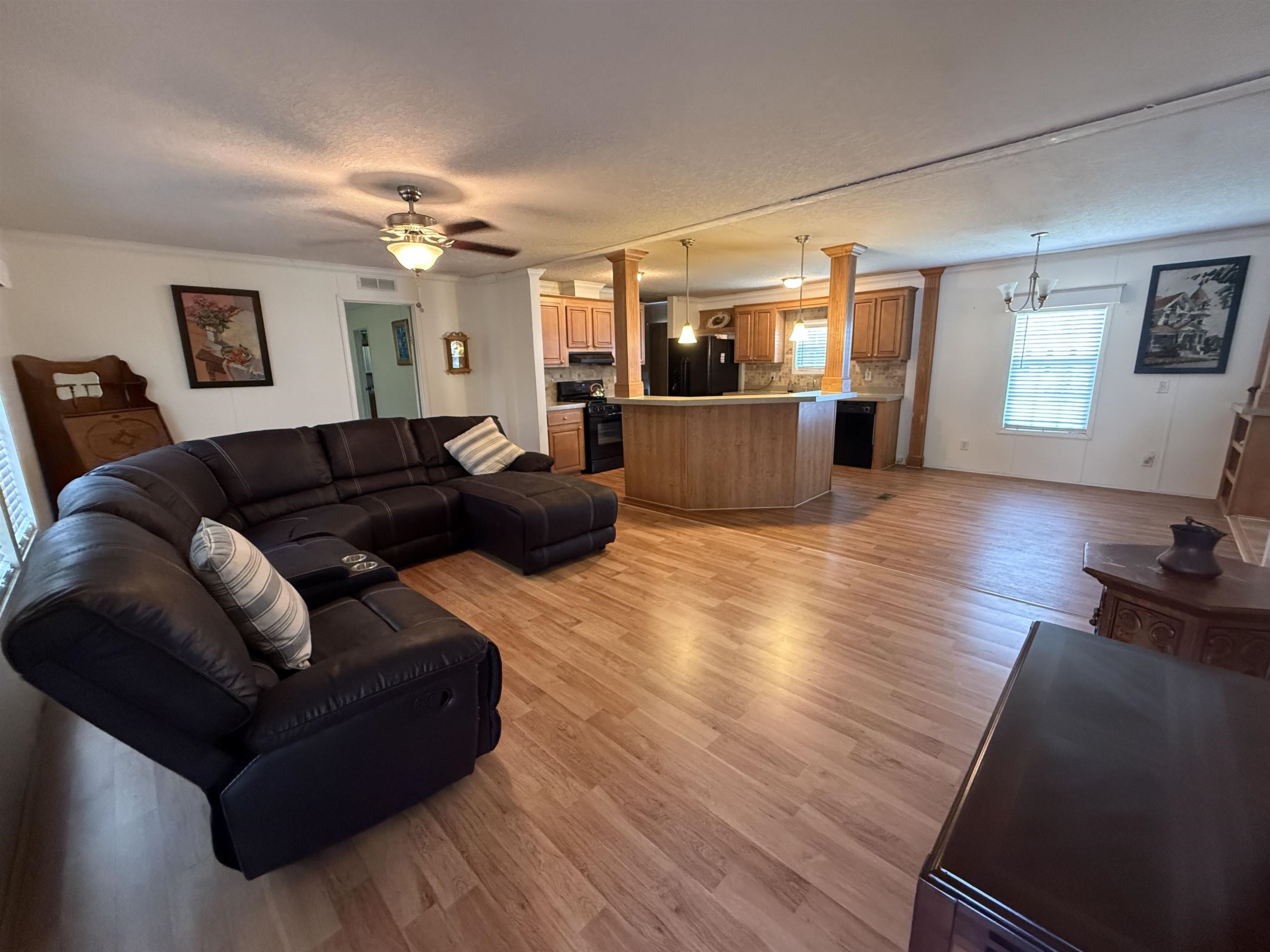 911 Old Magnolia Drive Conway, SC 29526 - Photo 4 of 30