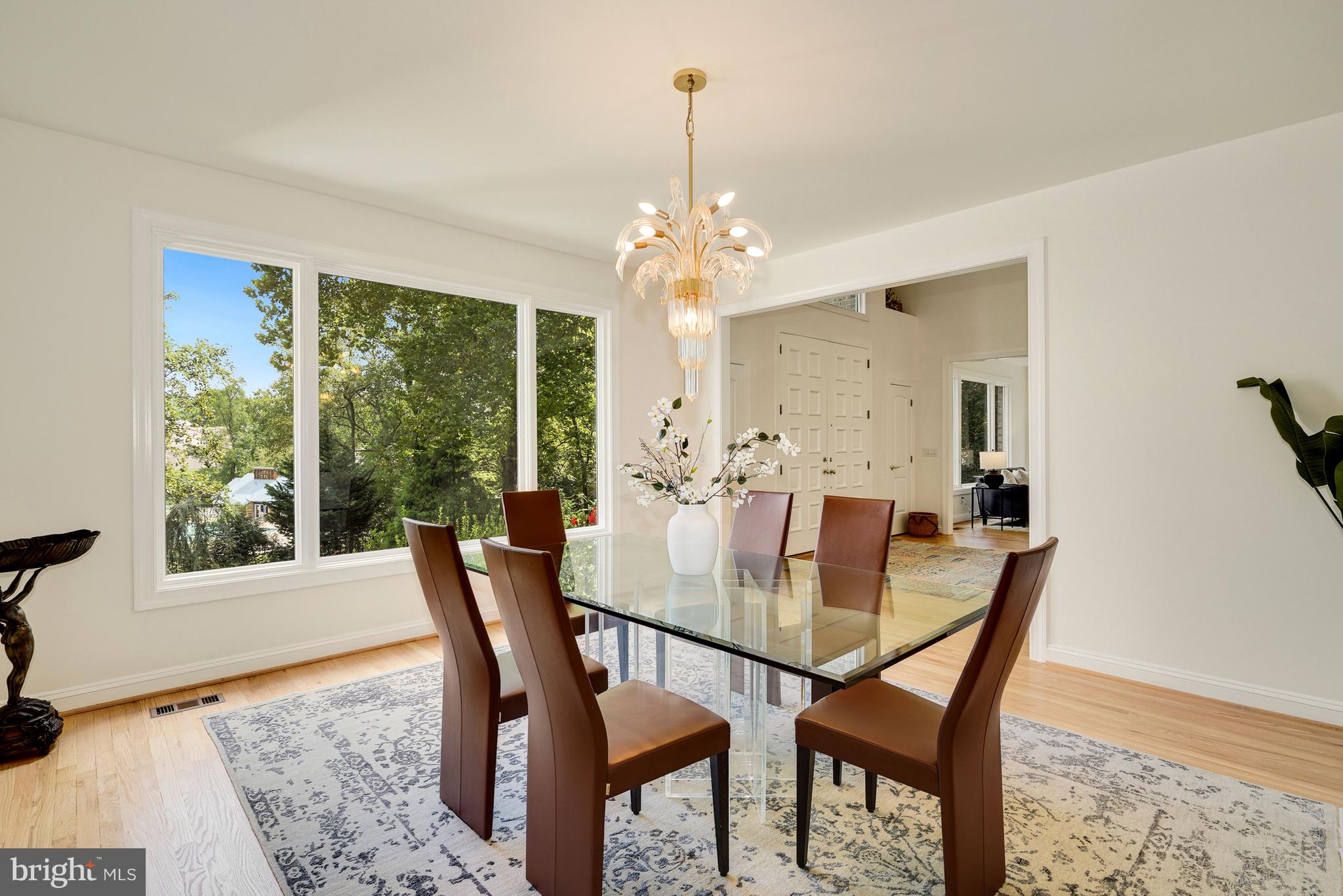 10121 Glen Road Potomac, MD 20854 - Photo 17 of 70 Dining Room adjacent to foyer