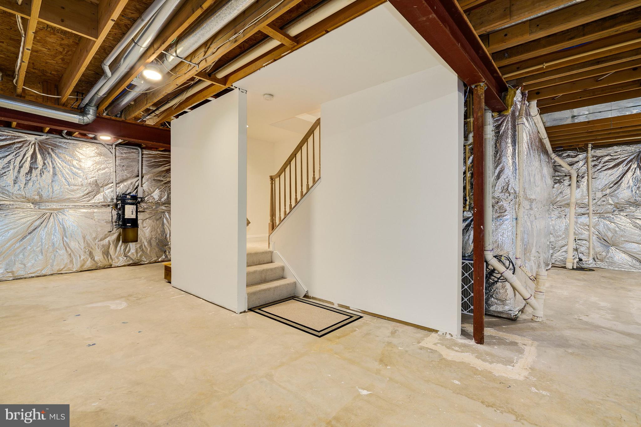 10121 Glen Road Potomac, MD 20854 - Photo 59 of 70 Lower level is walk out