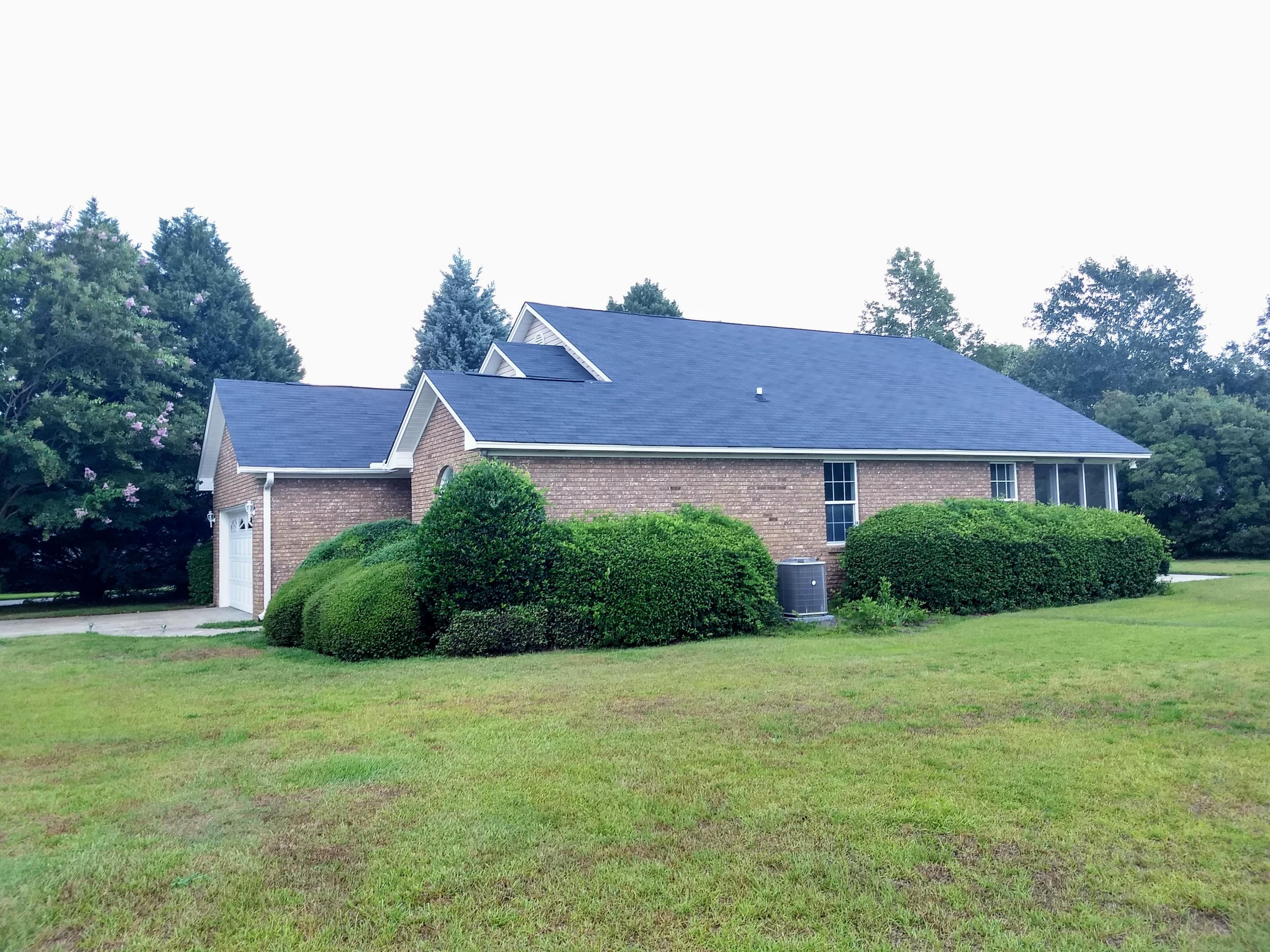 124 Ridge Lake Drive Manning, SC 29102 - Photo 6 of 43 IMG_20200729_174444216_HDR