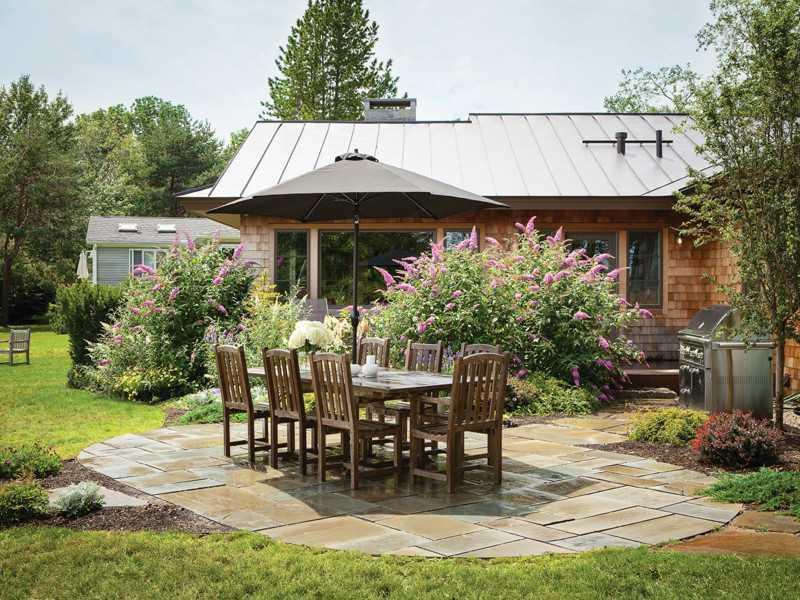 11 Reef Road Cape Elizabeth, ME 04107 - Photo 15 of 18 Patio/Deck.