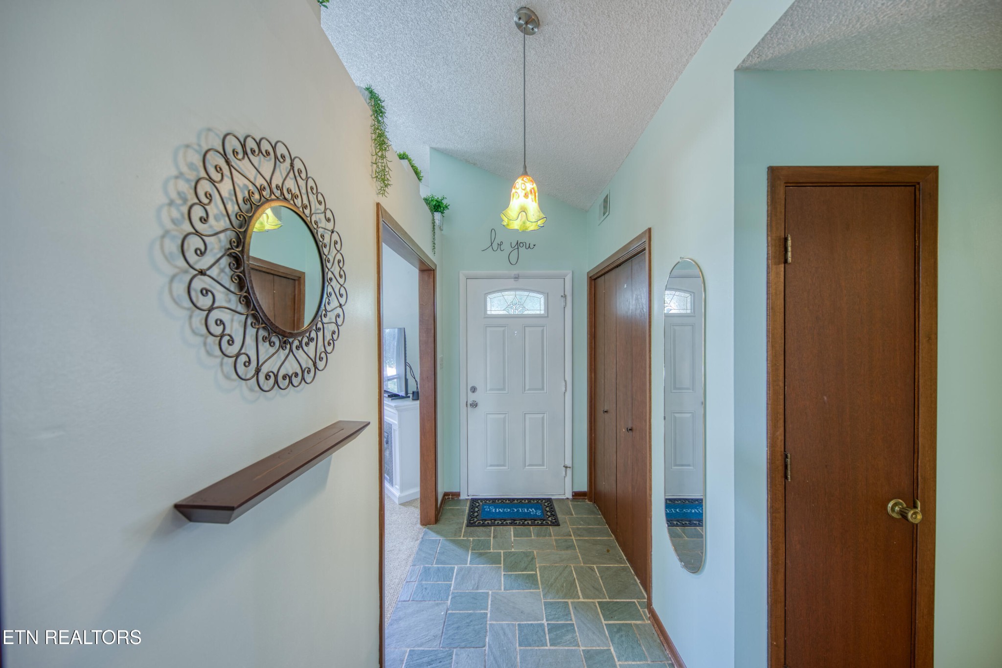 901 Roderick Road Knoxville, TN 37923 - Photo 12 of 36 Gallery Image 12