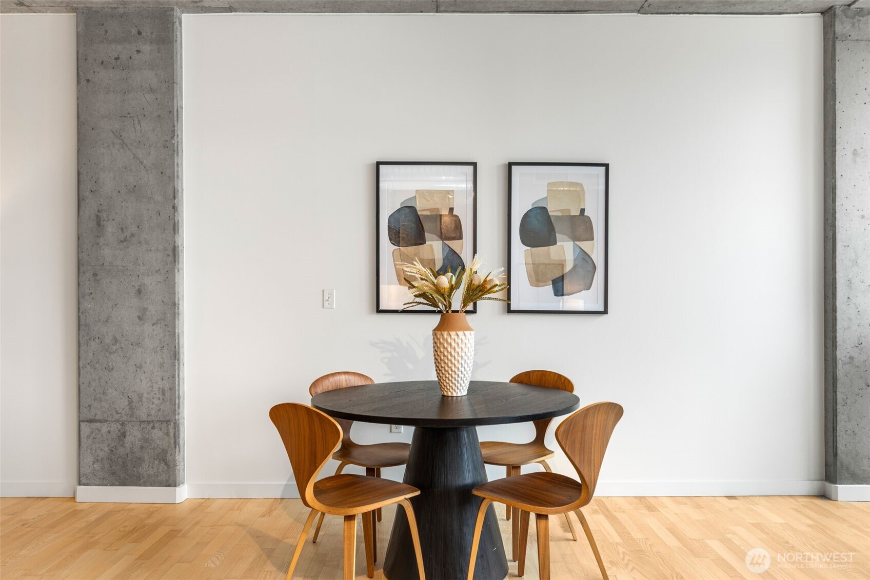 2720 3rd Avenue, Unit 705 Seattle, WA 98121 - Photo 15 of 40
