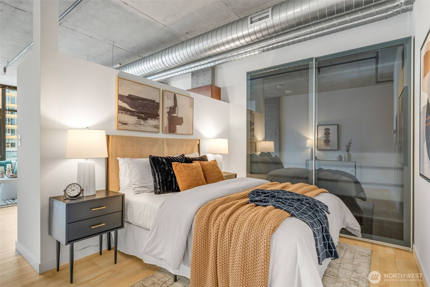 2720 3rd Avenue, Unit 705 Seattle, WA 98121 - Photo 19 of 40