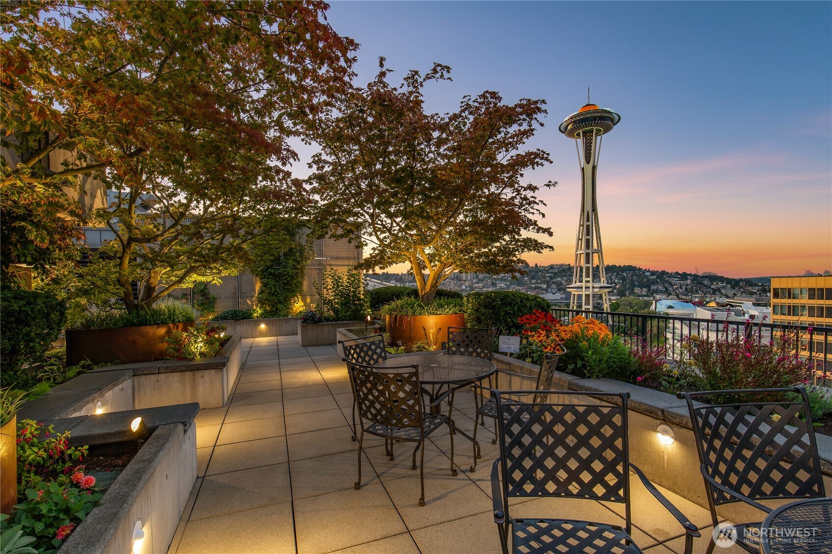 2720 3rd Avenue, Unit 705 Seattle, WA 98121 - Photo 37 of 40