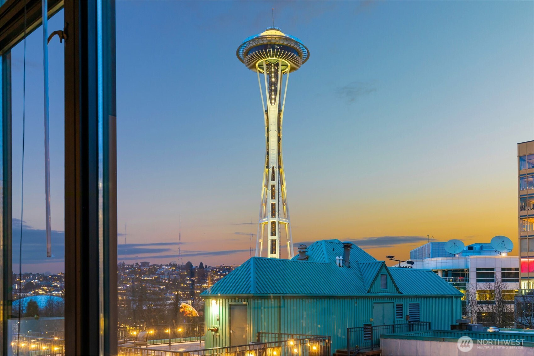 2720 3rd Avenue, Unit 705 Seattle, WA 98121 - Photo 40 of 40