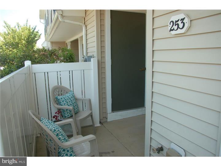 253 Flagstone Road, Unit 7 Chester Springs, PA 19425 - Photo 17 of 21 Gallery Image 17