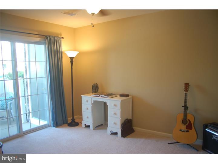 253 Flagstone Road, Unit 7 Chester Springs, PA 19425 - Photo 4 of 21 Gallery Image 4