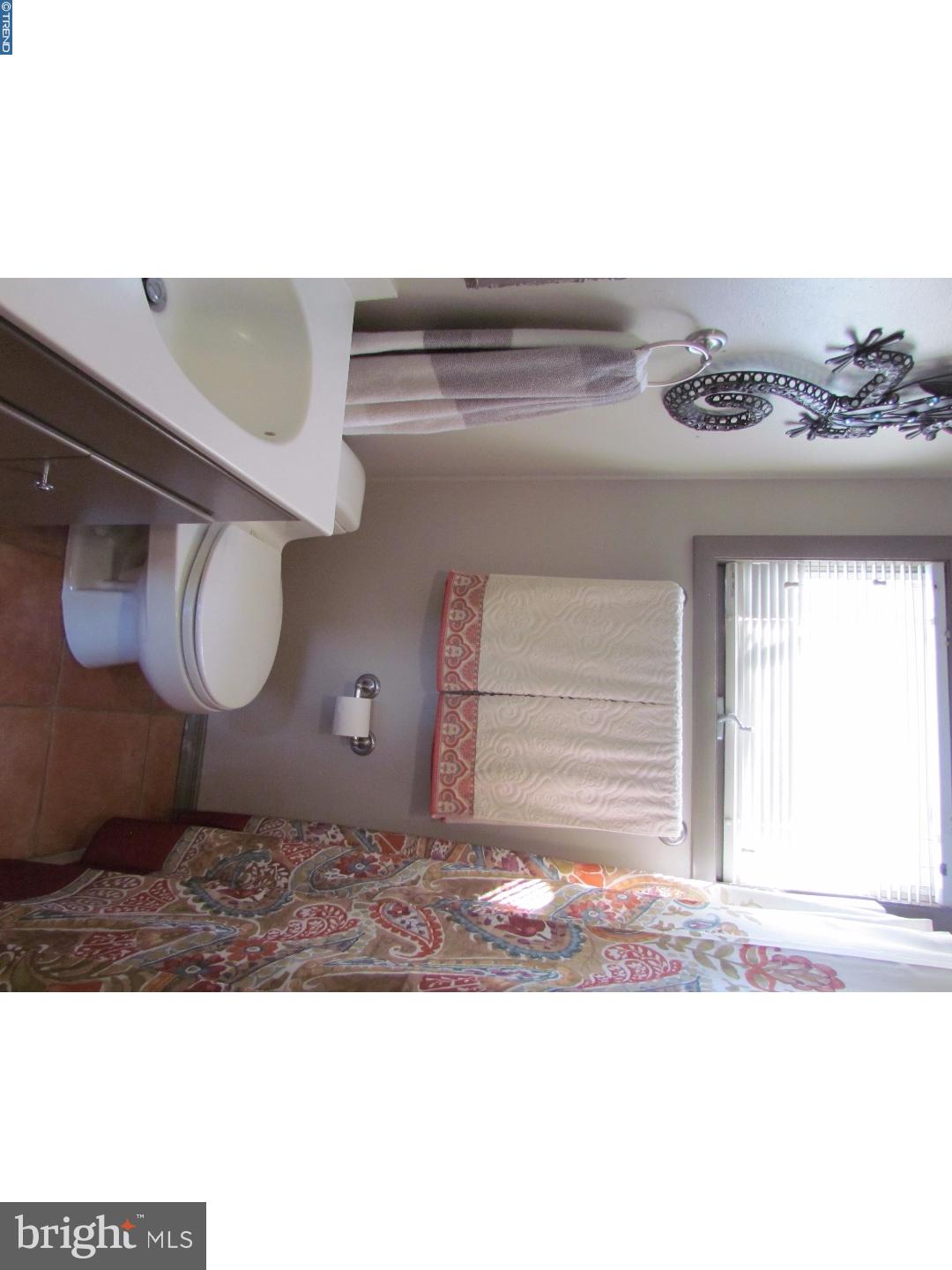 1401 Liggett Avenue Reading, PA 19607 - Photo 17 of 25 Bathroom