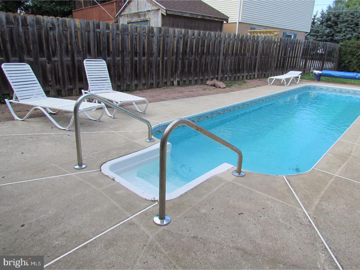 1401 Liggett Avenue Reading, PA 19607 - Photo 23 of 25 Pool