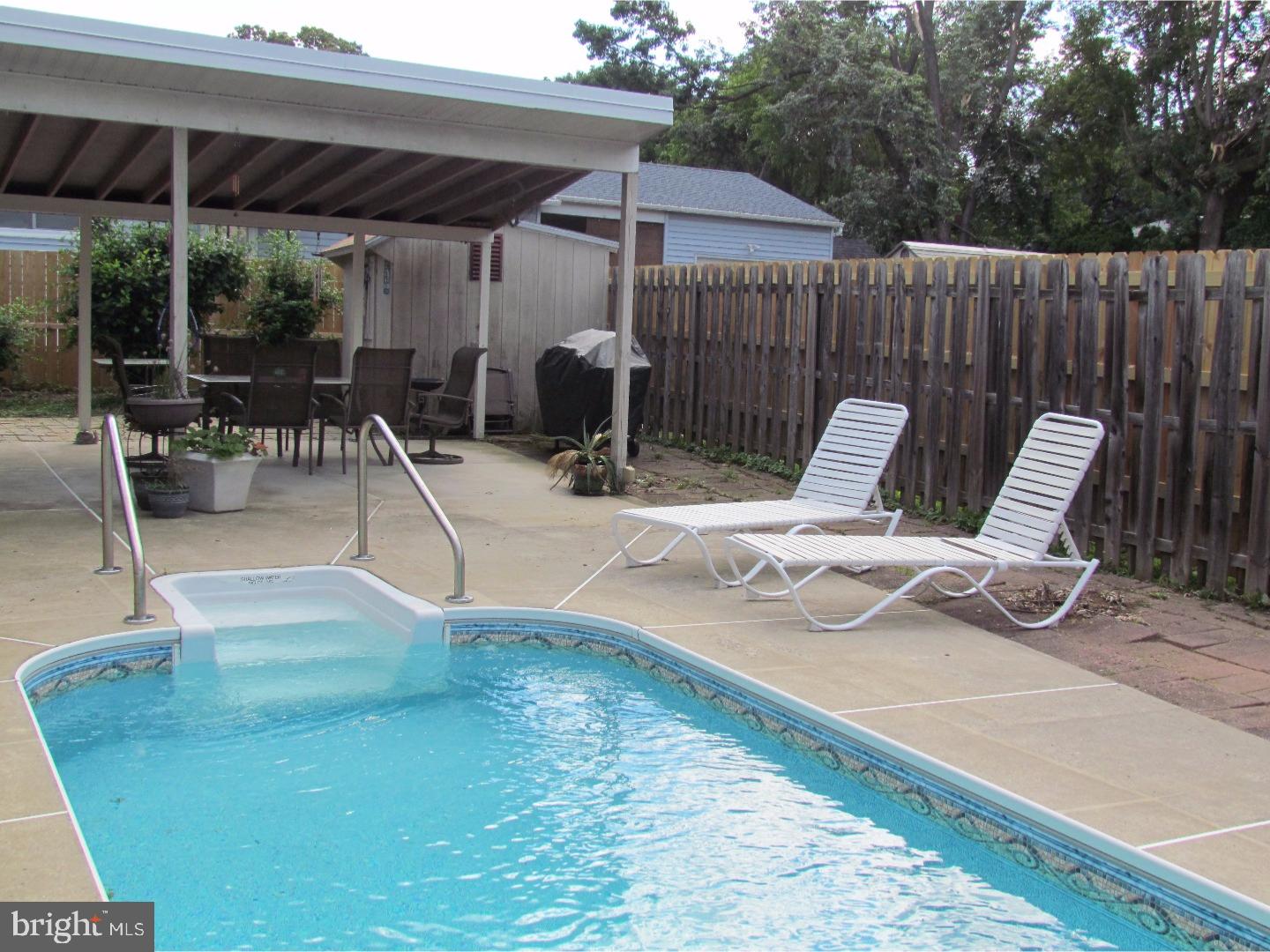 1401 Liggett Avenue Reading, PA 19607 - Photo 24 of 25 Pool