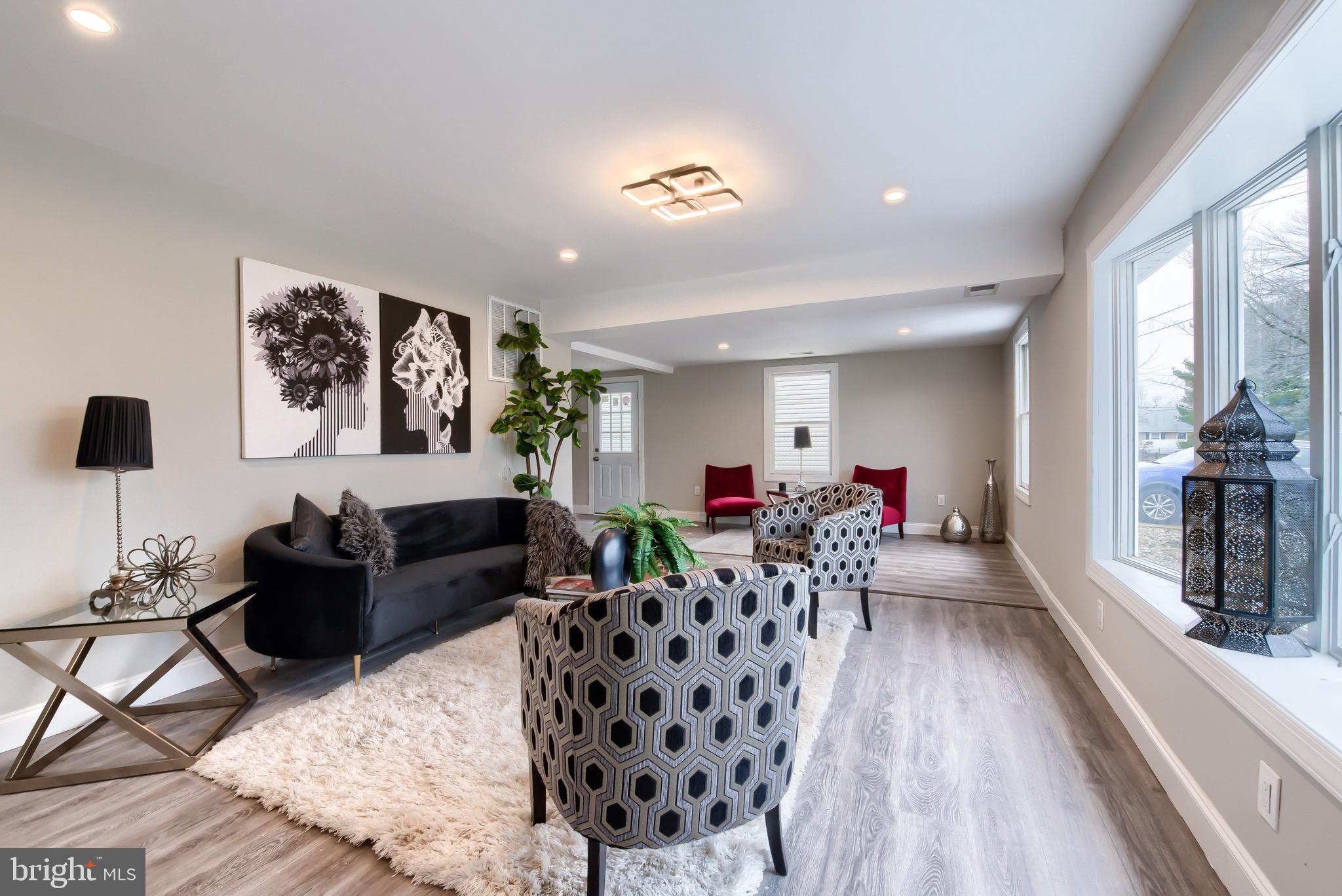 946 Valentine Road Burlington, NJ 08016 - Photo 2 of 41 Gallery Image 2