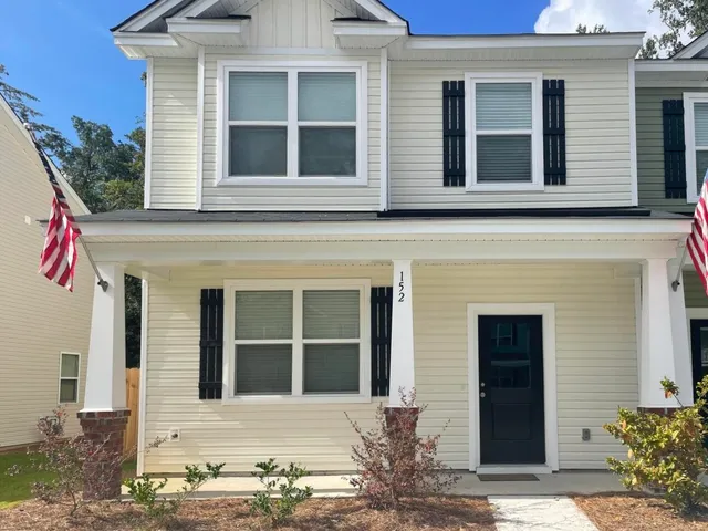 $1,875 | 152 Spencer Circle, Summerville, SC 29485