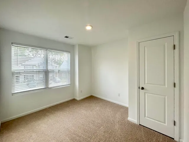 $1,875 | 152 Spencer Circle, Summerville, SC 29485