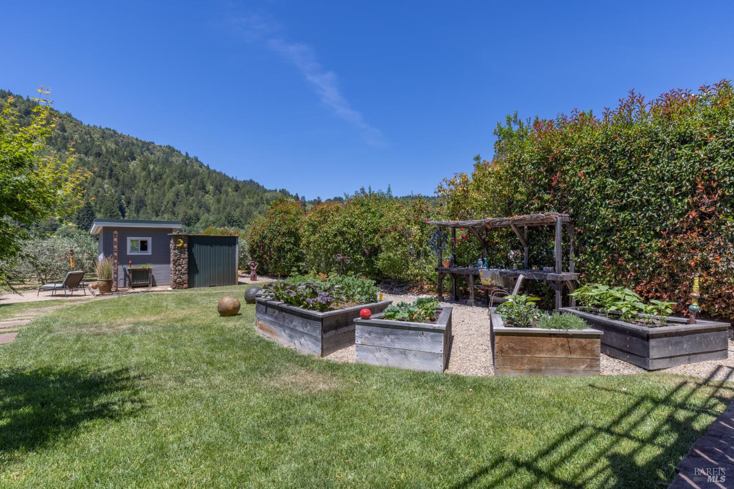 16548 Laughlin Road Guerneville, CA 95446 - Photo 64 of 99
