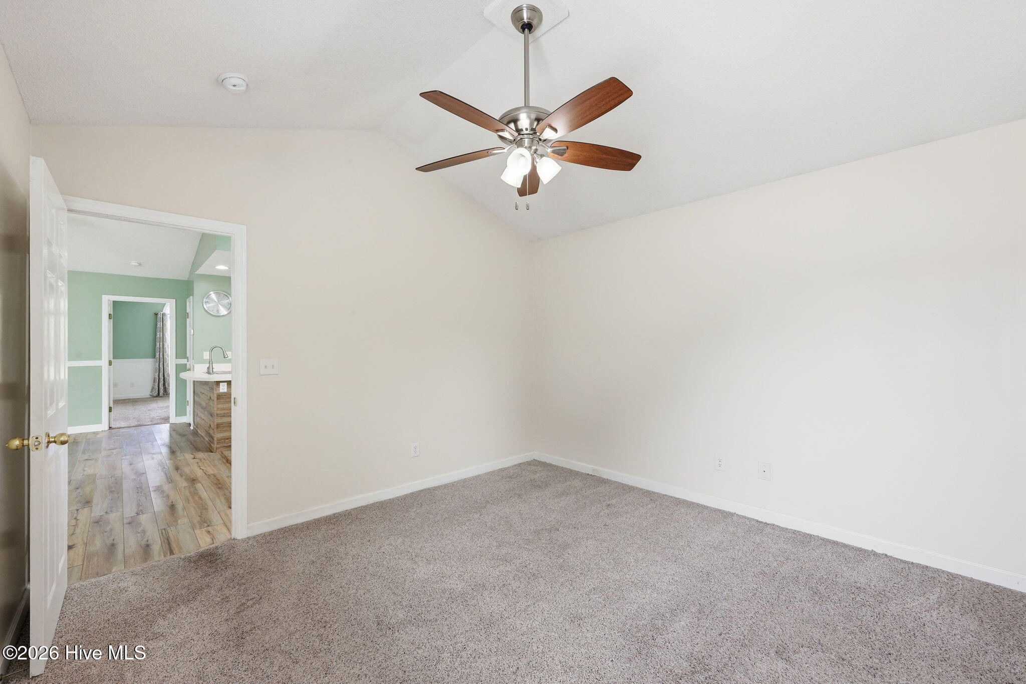 4100 Elizabeth Avenue New Bern, NC 28562 - Photo 27 of 43 17-web-or-mls-0C0A5820