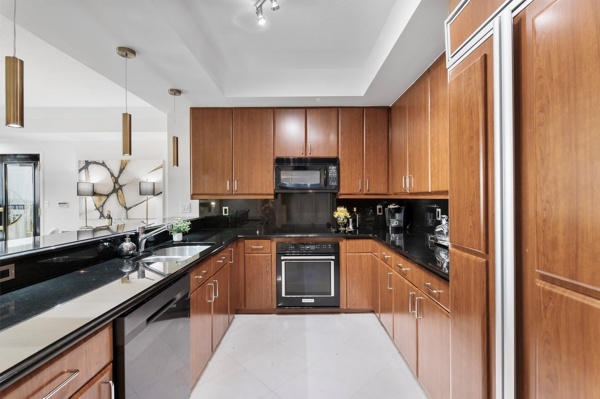 100 South Birch Road, Unit 2403 Fort Lauderdale, FL 33316 - Photo 7 of 26 Photo 7