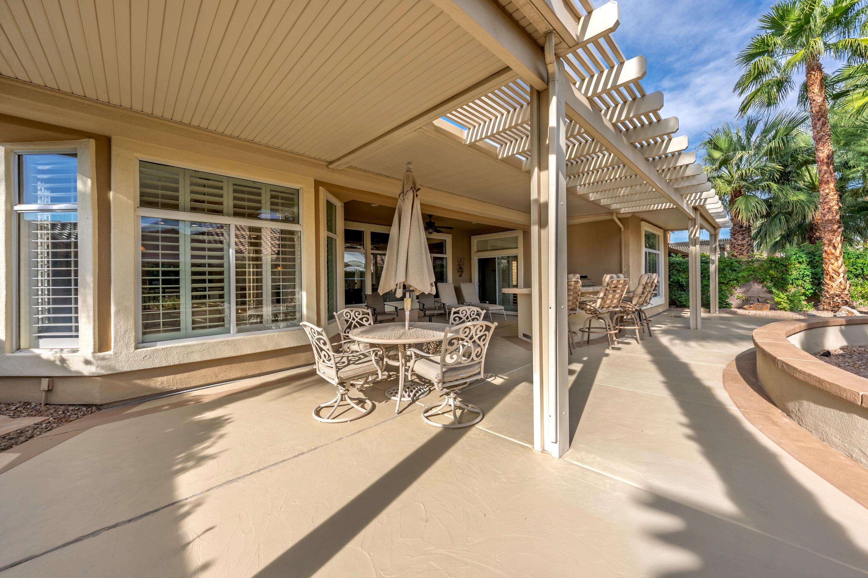 35902 Crescent Street Palm Desert, CA 92211 - Photo 5 of 28 Photo-6