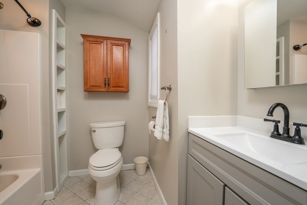 61 Forris Street West Springfield, MA 01089 - Photo 17 of 23 Gallery Image 17