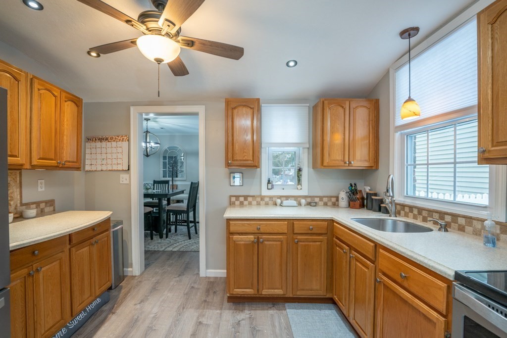 61 Forris Street West Springfield, MA 01089 - Photo 3 of 23 Gallery Image 3