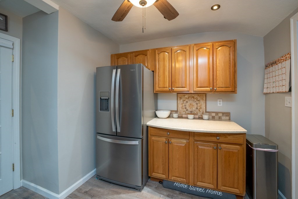61 Forris Street West Springfield, MA 01089 - Photo 5 of 23 Gallery Image 5