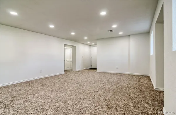 $799,500 | 8246 South Dover Street, Littleton, CO 80128