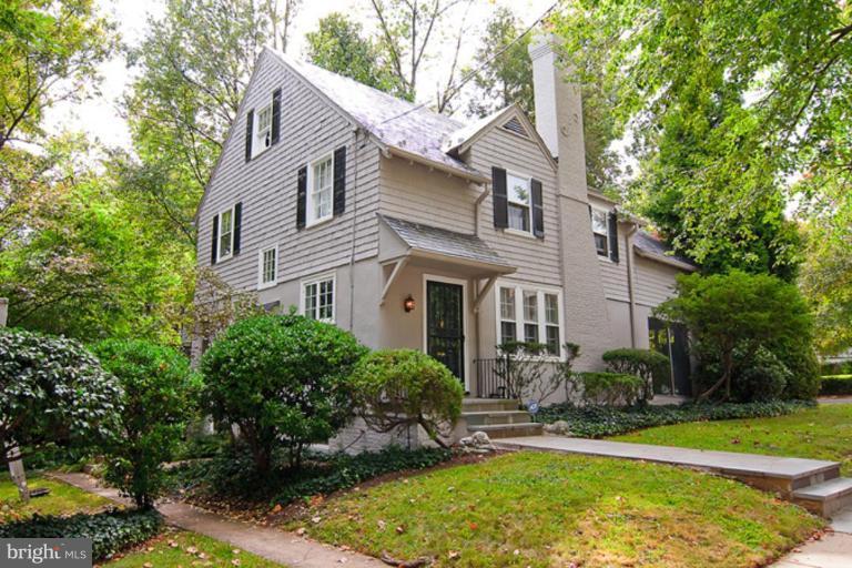 3540 Davis Street Northwest Washington, DC 20007 - Photo 1 of 1 Exterior (Main)