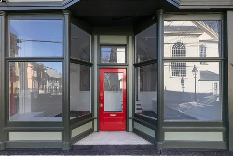 $485,000 | 138 Spring Street, Unit 1, Newport, RI 02840