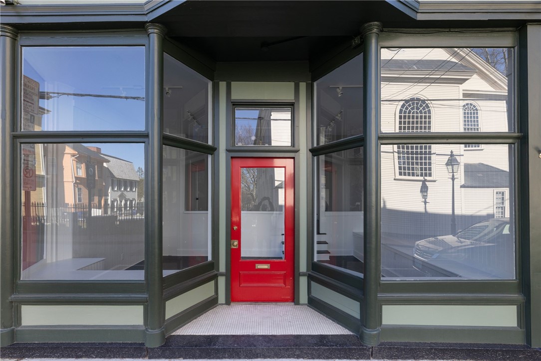 138 Spring Street, Unit 1 Newport, RI 02840 - Photo 2 of 26 Front Door