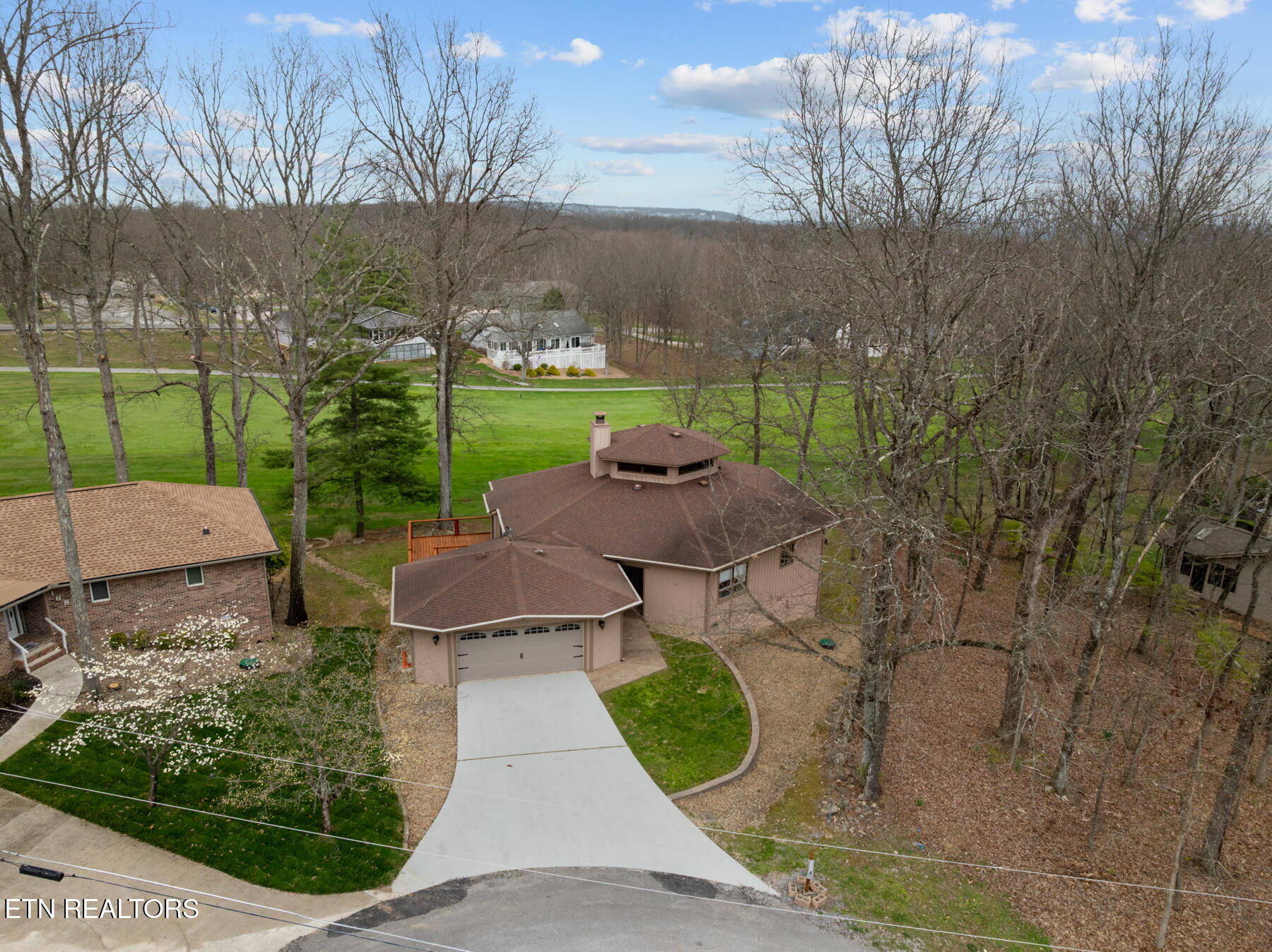 166 Baltusrol Road Crossville, TN 38558 - Photo 4 of 57 18th Hole of Druid Hills