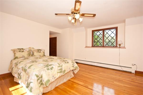 54 Hayward Road Acton, MA 01720 - Photo 6 of 15 Gallery Image 6