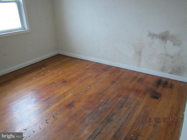 1731 Searles Road Baltimore, MD 21222 - Photo 5 of 10 Bedroom