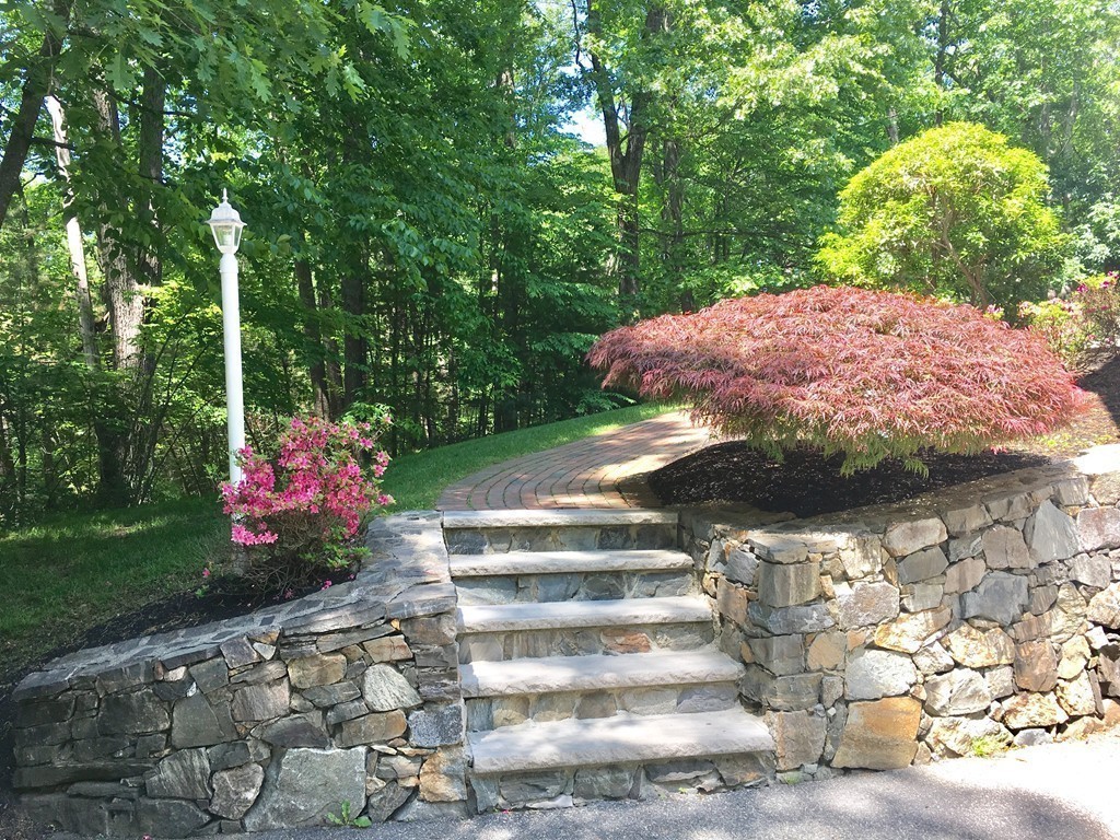 153 Killam Hill Road Boxford, MA 01921 - Photo 4 of 30