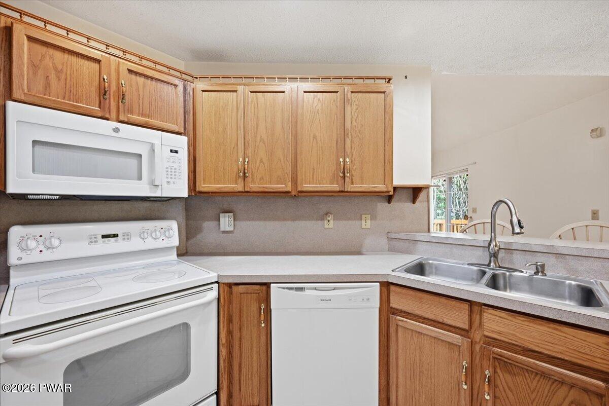 518 Gandolf Road Tamiment, PA 18371 - Photo 20 of 74 Gallery Image 20