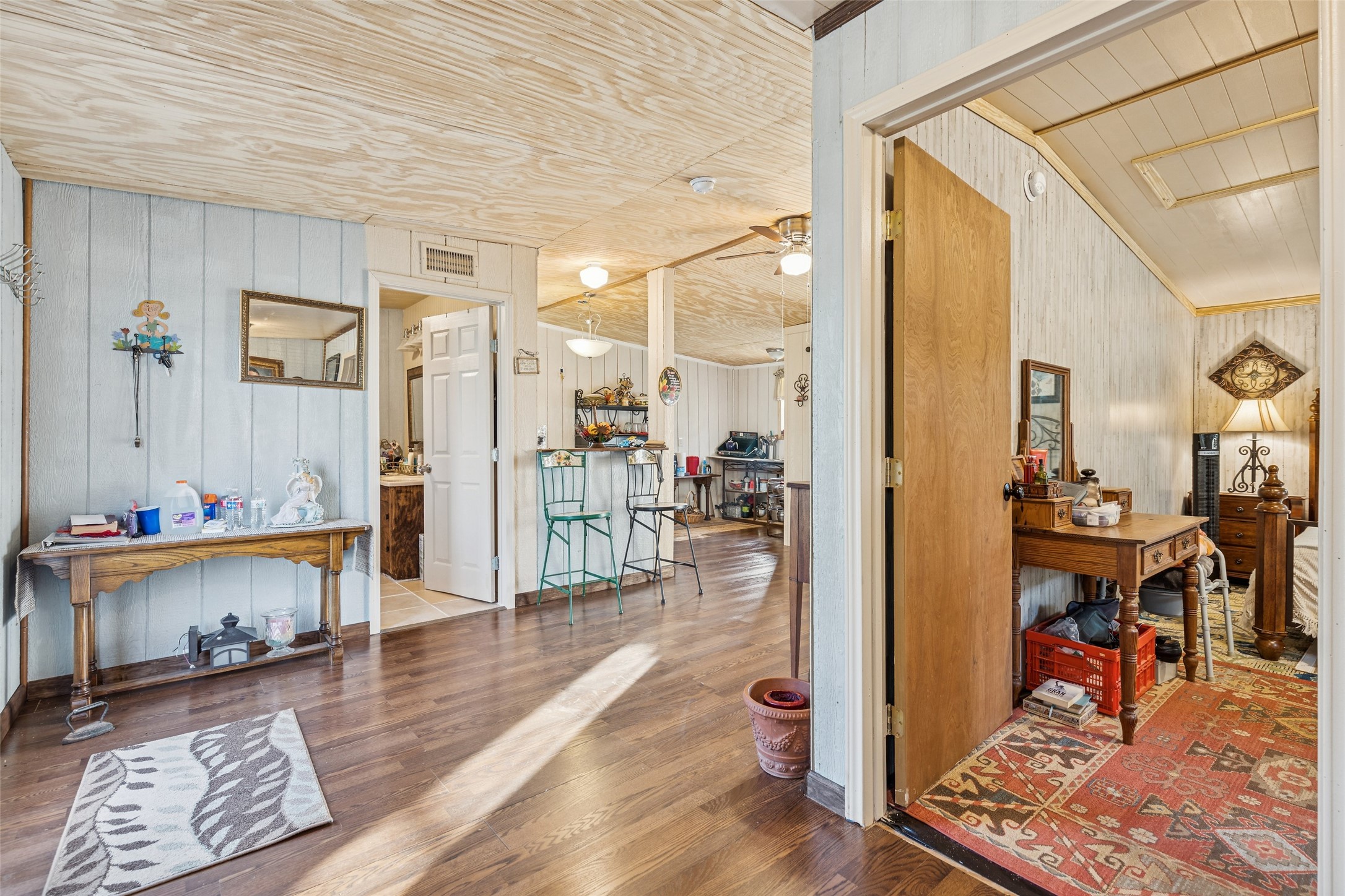 25 Pine Prairie School Road Huntsville, TX 77320 - Photo 4 of 15 a view of living room