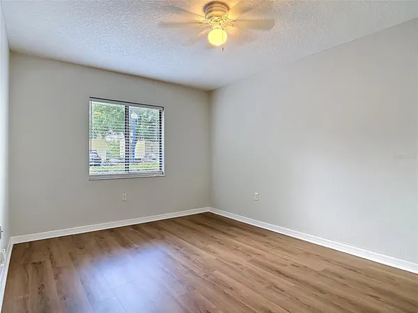 $175,000 | 90 Hidden Lake Drive, Unit 151, Sanford, FL 32773