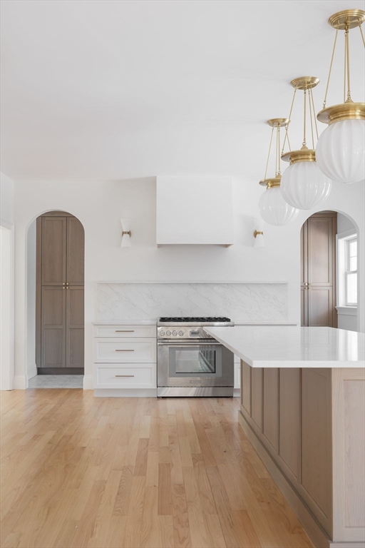 41 Winter Street Reading, MA 01867 - Photo 4 of 20