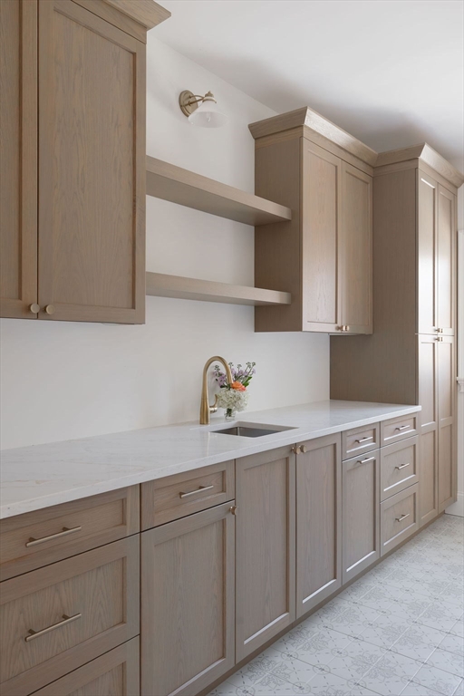 41 Winter Street Reading, MA 01867 - Photo 5 of 20