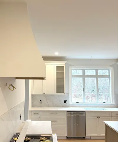 $2,190,000 | 41 Winter Street, Reading, MA 01867