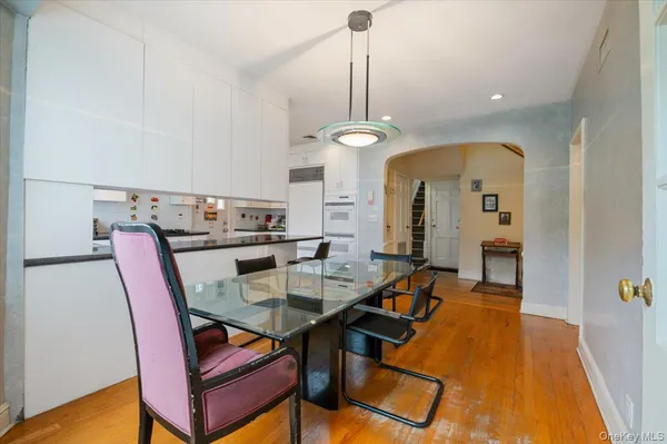 $2,350,000 | 60 Broadway, Lawrence, NY 11559