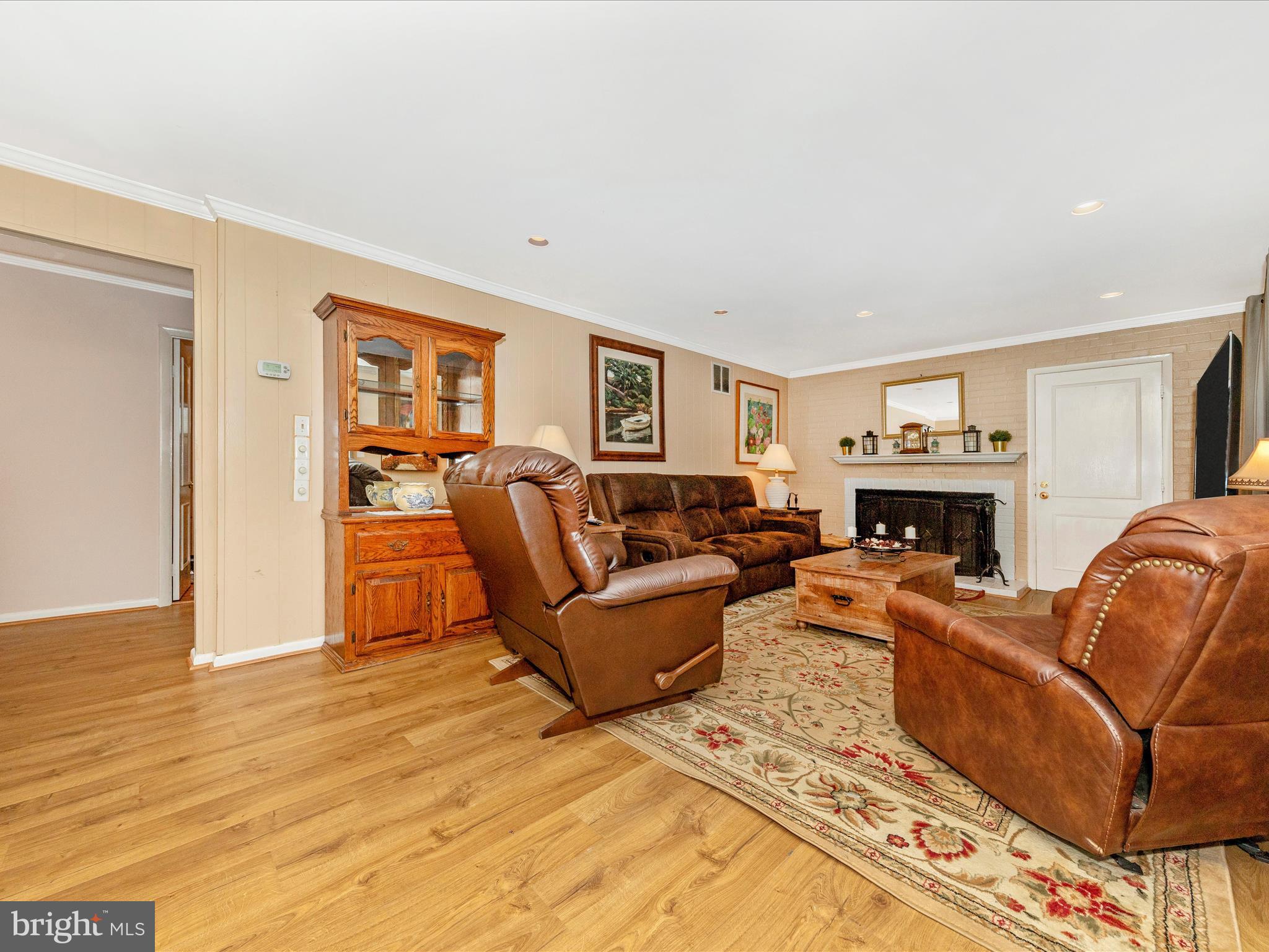 14901 Cobblestone Drive Silver Spring, MD 20905 - Photo 15 of 49 Family Room