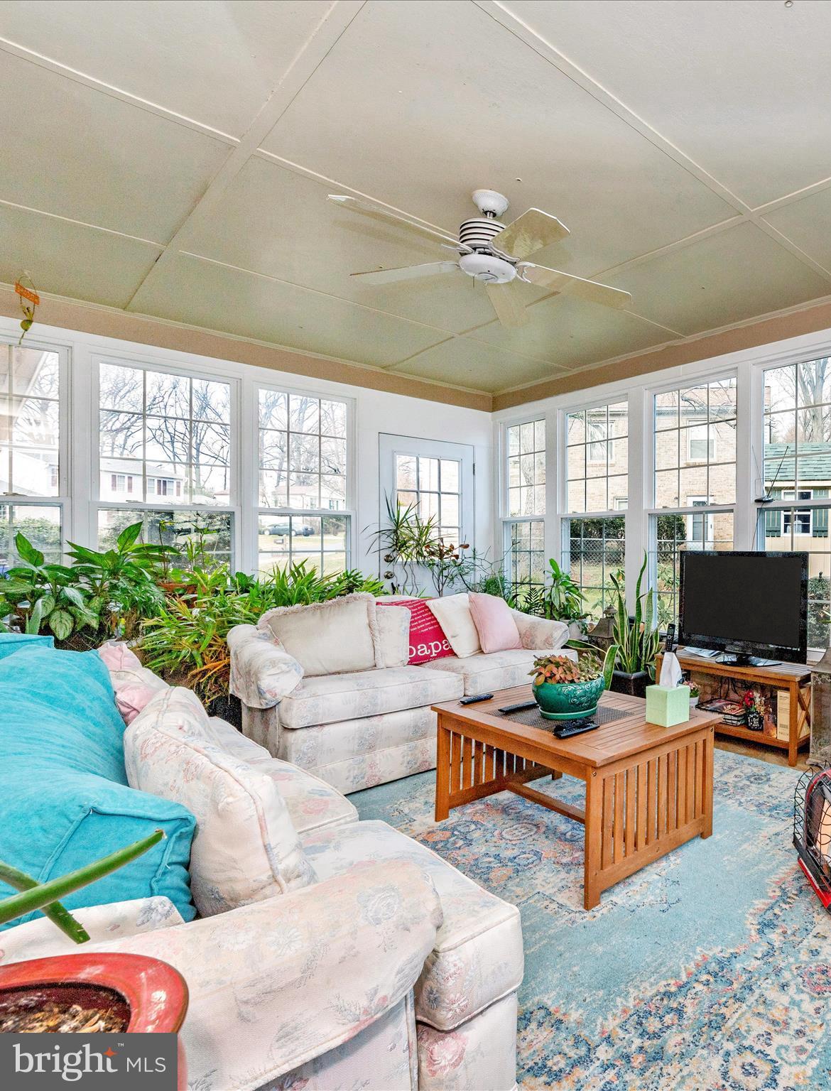 14901 Cobblestone Drive Silver Spring, MD 20905 - Photo 18 of 49 Sun Room