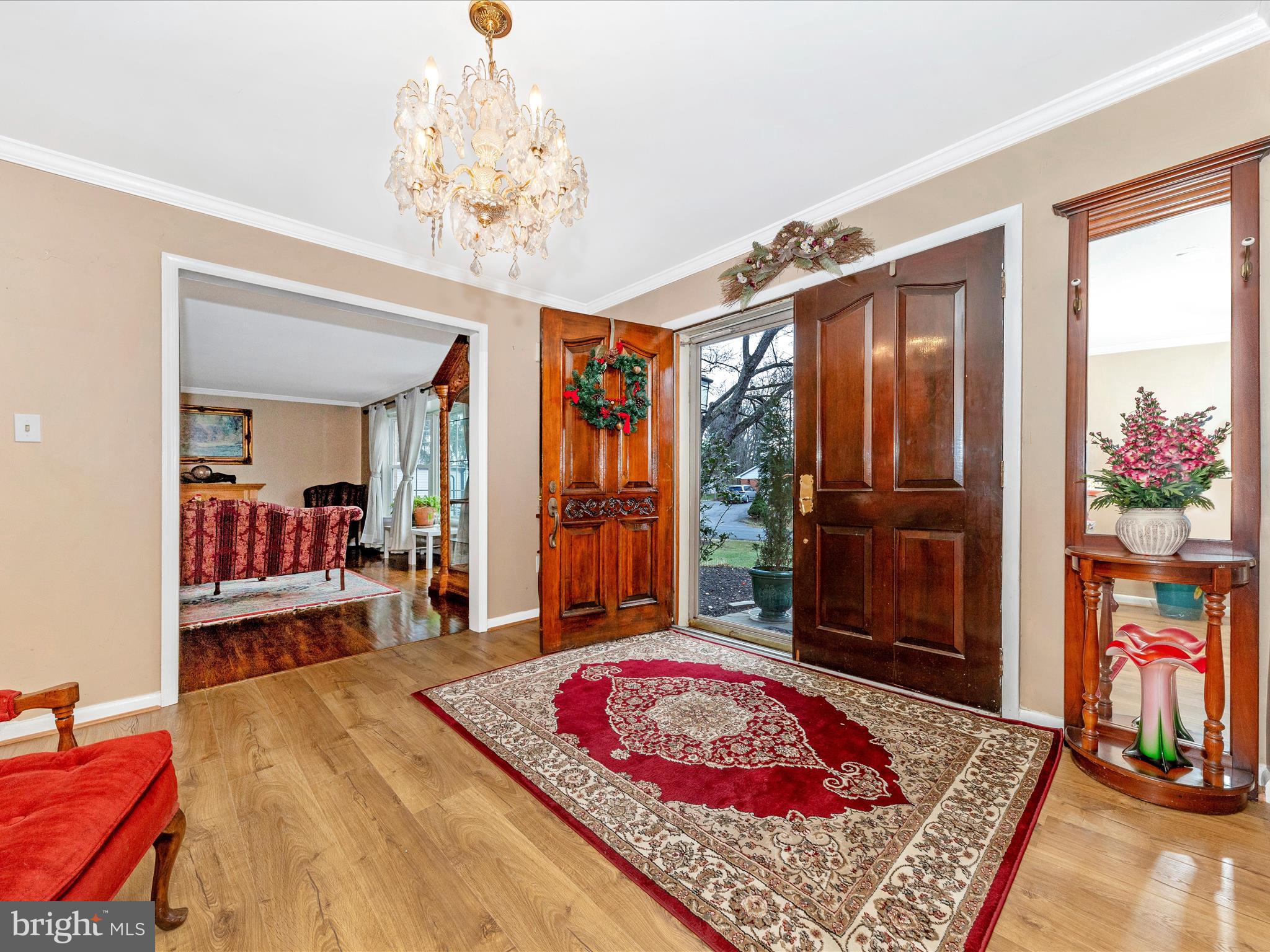 14901 Cobblestone Drive Silver Spring, MD 20905 - Photo 2 of 49 Foyer