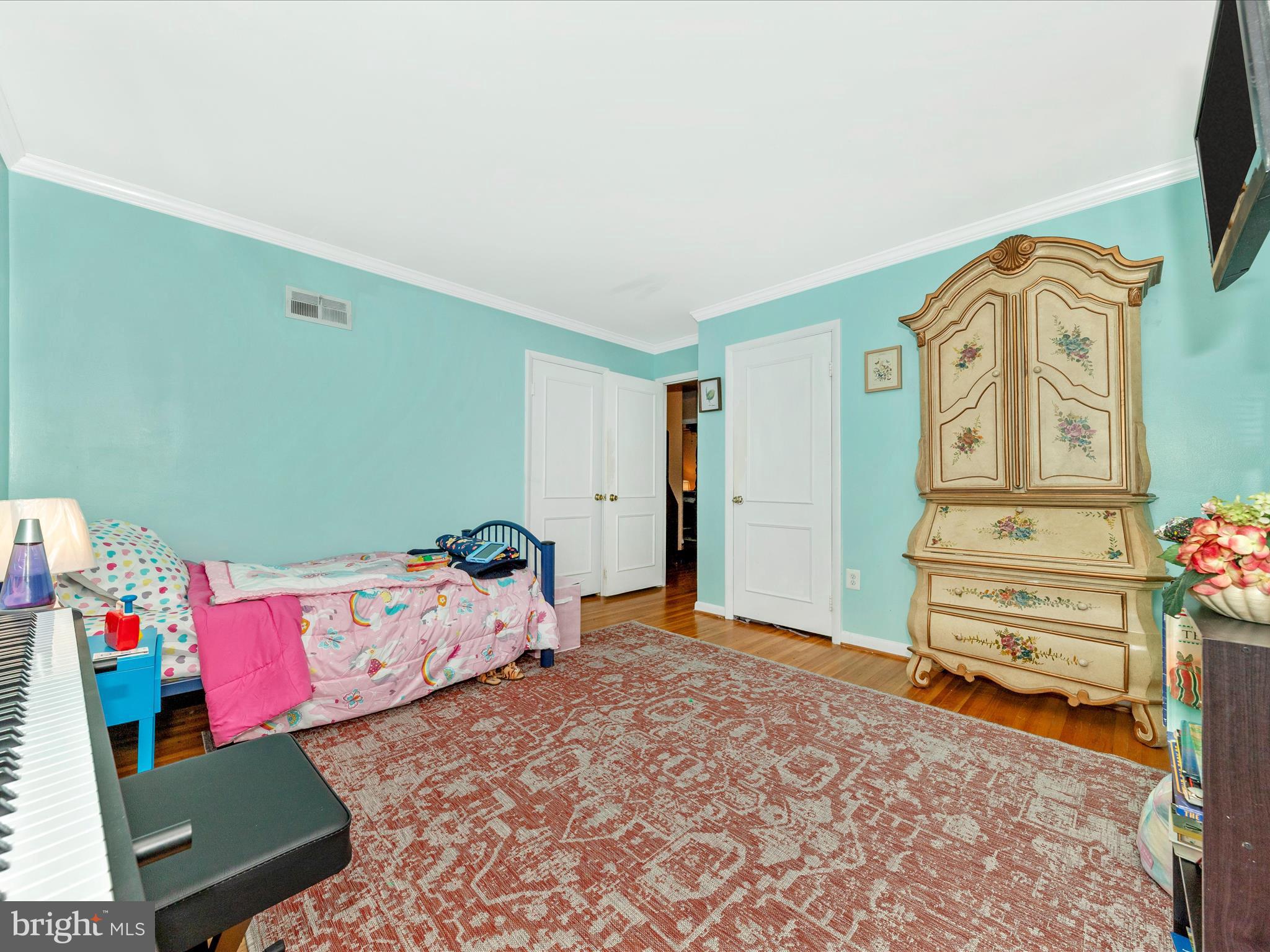 14901 Cobblestone Drive Silver Spring, MD 20905 - Photo 29 of 49 Bedroom 3