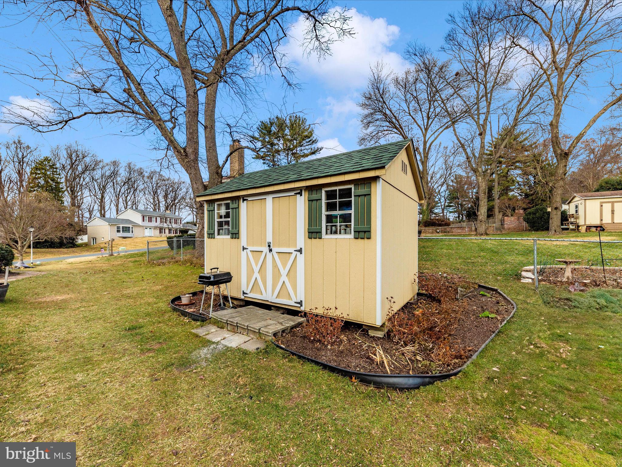 14901 Cobblestone Drive Silver Spring, MD 20905 - Photo 44 of 49 Exterior Back