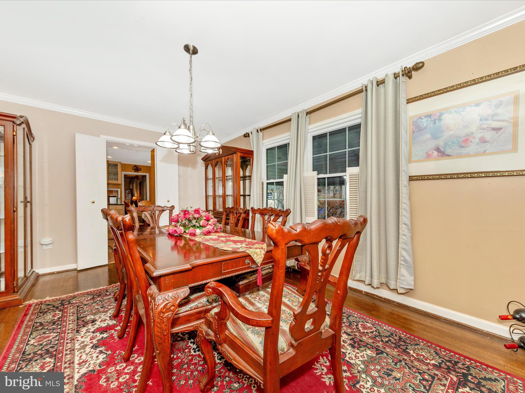 14901 Cobblestone Drive Silver Spring, MD 20905 - Photo 7 of 49 Dining Room