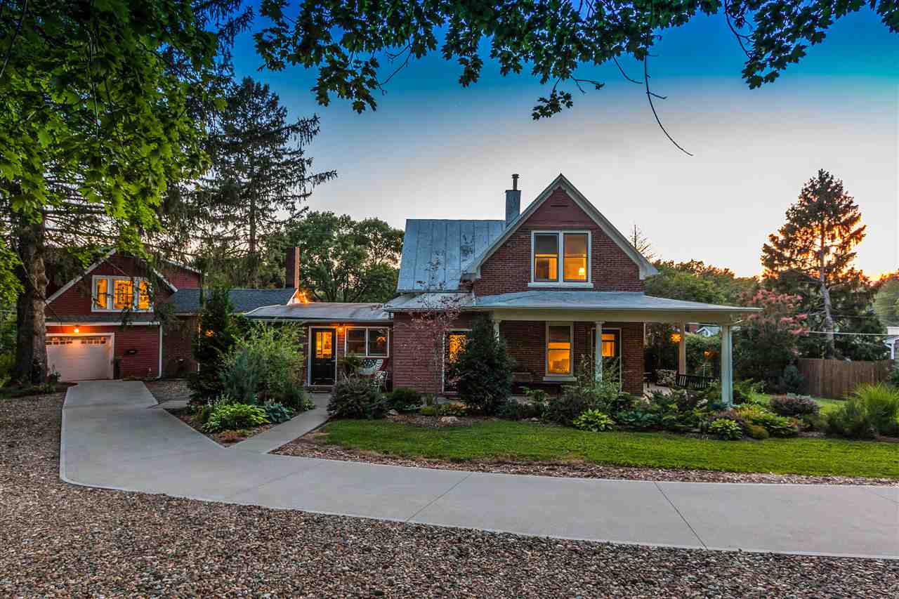 1707 Rochester Court Iowa City, IA 52245 - Photo 2 of 50 Gallery Image 2