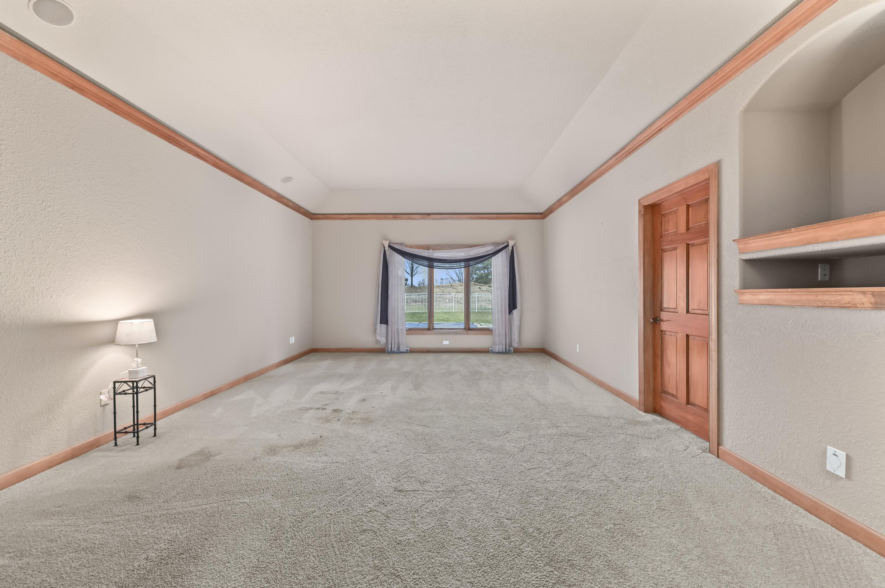 W226N3551 Wethersfield Road Pewaukee, WI 53072 - Photo 19 of 36 Expansive Primary Bedroom